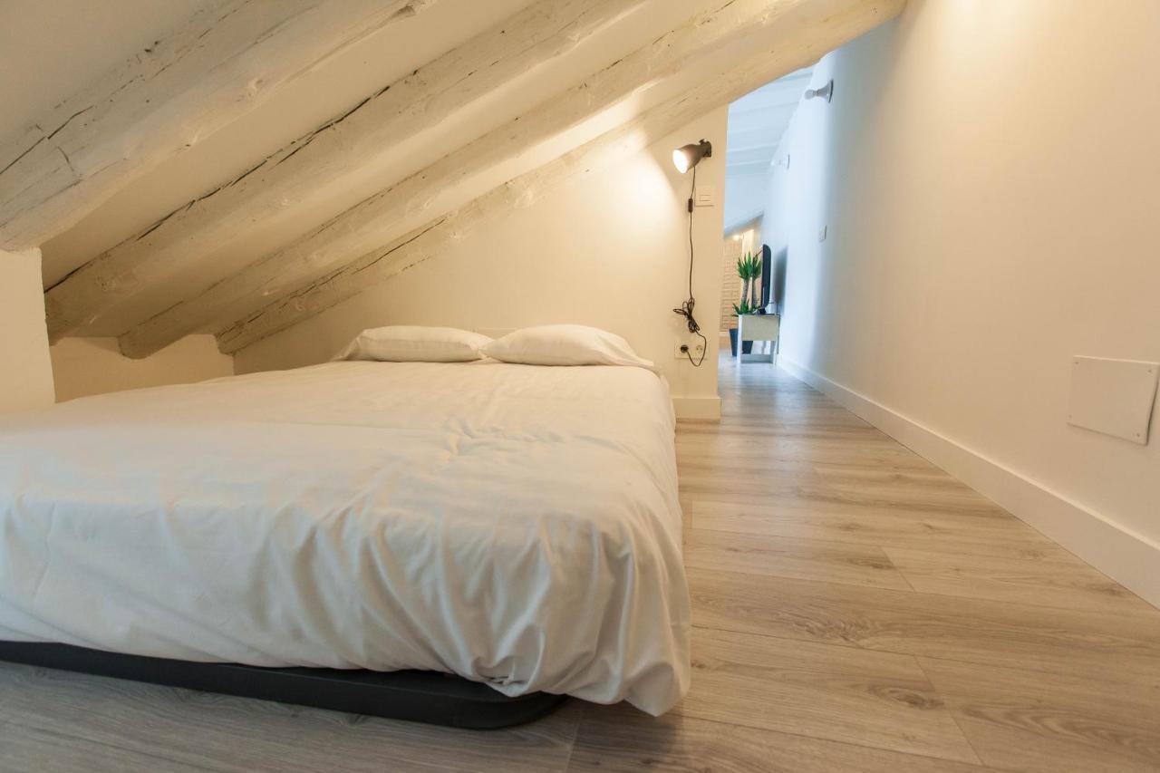 Preciados izquierda Apartamento *